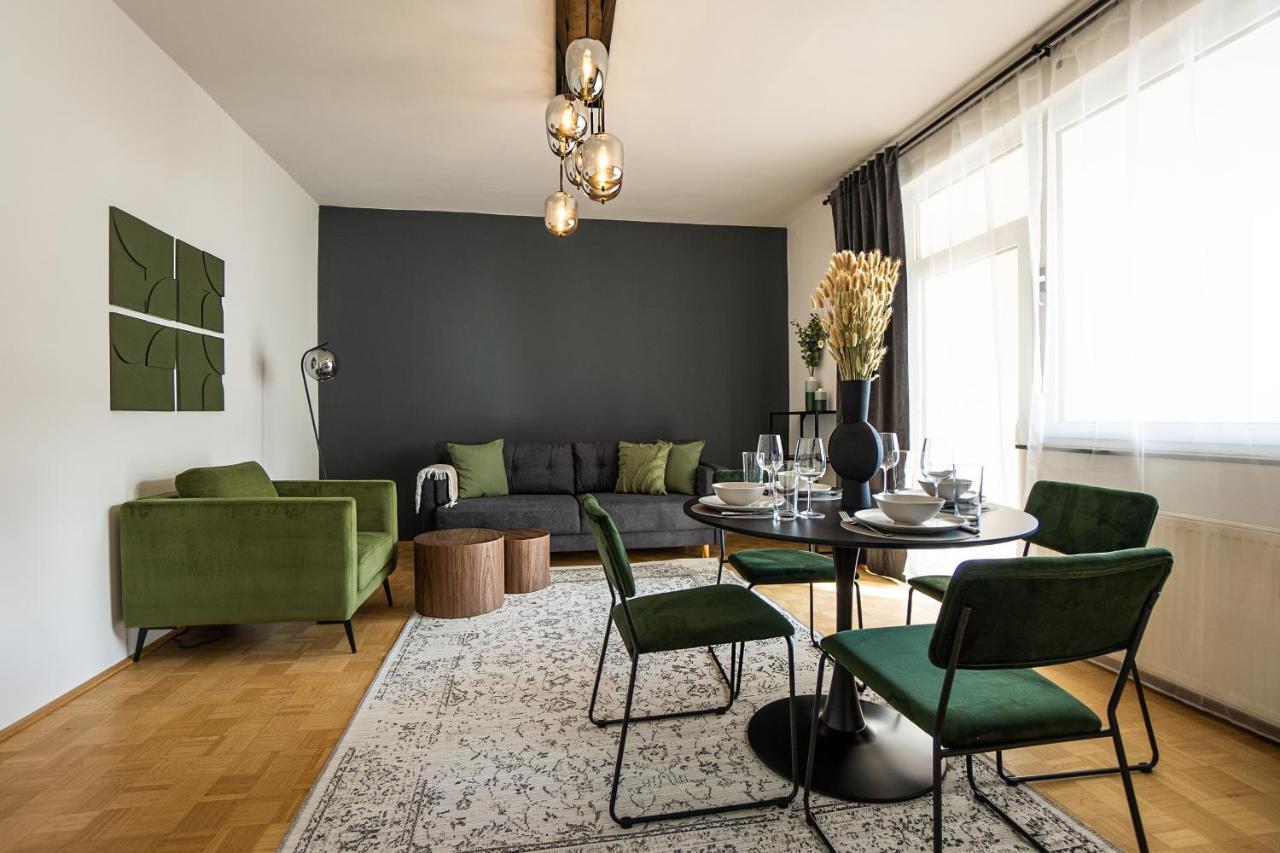 Bright Stylish With A Huge Terrace In A Location Apartment Wien